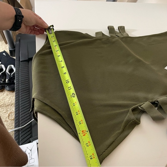 The Drop Ribbed Cutout Bodysuit with side straps - Olive Green - Size XXL - Picture 10 of 13